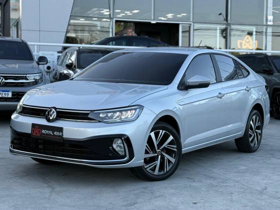 VOLKSWAGEN VIRTUS 1.0 200 TSI HIGHLINE AUTOMÁTICO